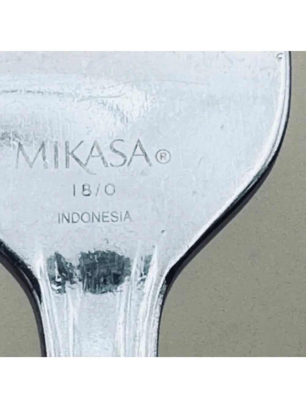 Mikasa CLASSICO SATIN 5 Piece Place Setting Stainless Steel Flatware